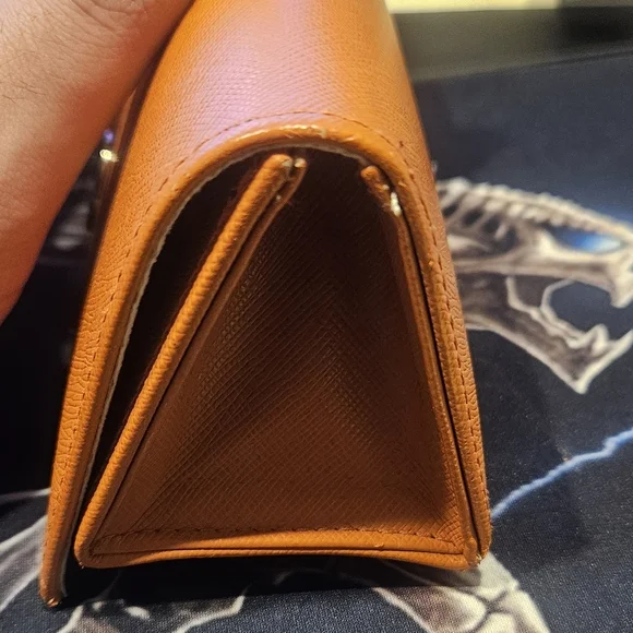 Used in good condition Tori Burch Glasses Case - Picture 5 of 6